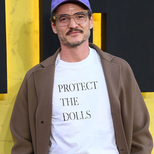 Protect the dolls 趣味英文短袖T恤夏季纯棉男女半袖潮小众设计