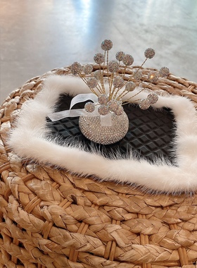 网红女神款汽车中控台装饰品 镶钻高级感保时捷宝马奥迪车用车载