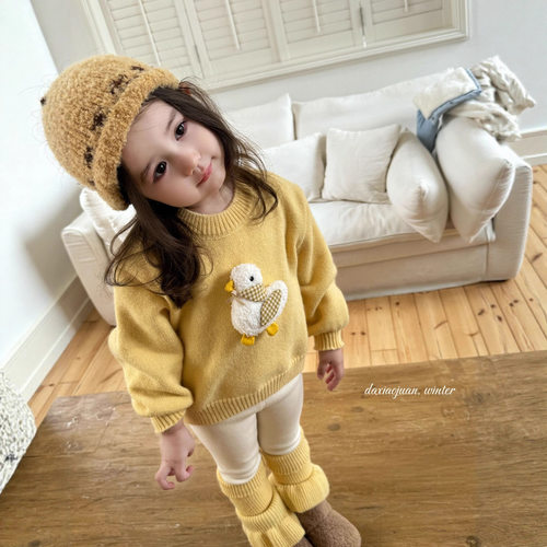 【大小卷】儿童深秋冬立体卡通小鸭子女童套头毛衣Z-77117