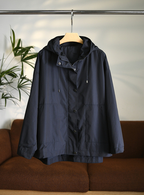 休闲日系风，不挑身材，胖瘦轻松驾驭 宽松版连帽外套上衣WY7469