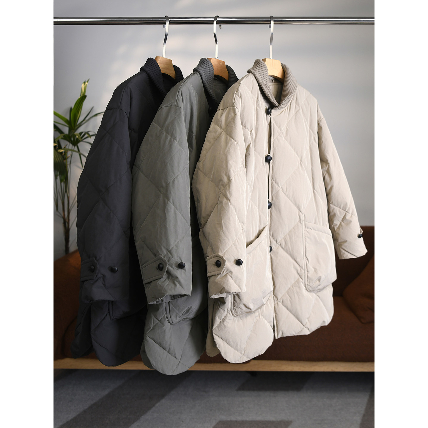 颖颖家 罗纹针织领拼接绗缝大口袋单排扣中长款95鹅绒羽绒服W1628,女装/女士精品,羽绒服,淘宝优惠券,粉丝福利购,淘宝优惠卷