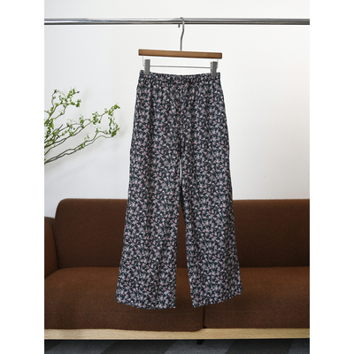 香风火爆小碎花！！松紧腰黑色粉花 慵懒度假风小碎花裤子 W1160