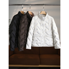 颖颖家 简约轻软两面穿压胶菱格立领带磁吸扣95白鹅绒羽绒服W1760