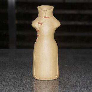 宜兴紫砂旗袍摆件雕塑花瓶花插花盆复古风古典美观新颖仅一件孤品