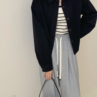 2026年春款外套女宽松休闲韩版学院风短款外套衬衫外套上衣慵懒风