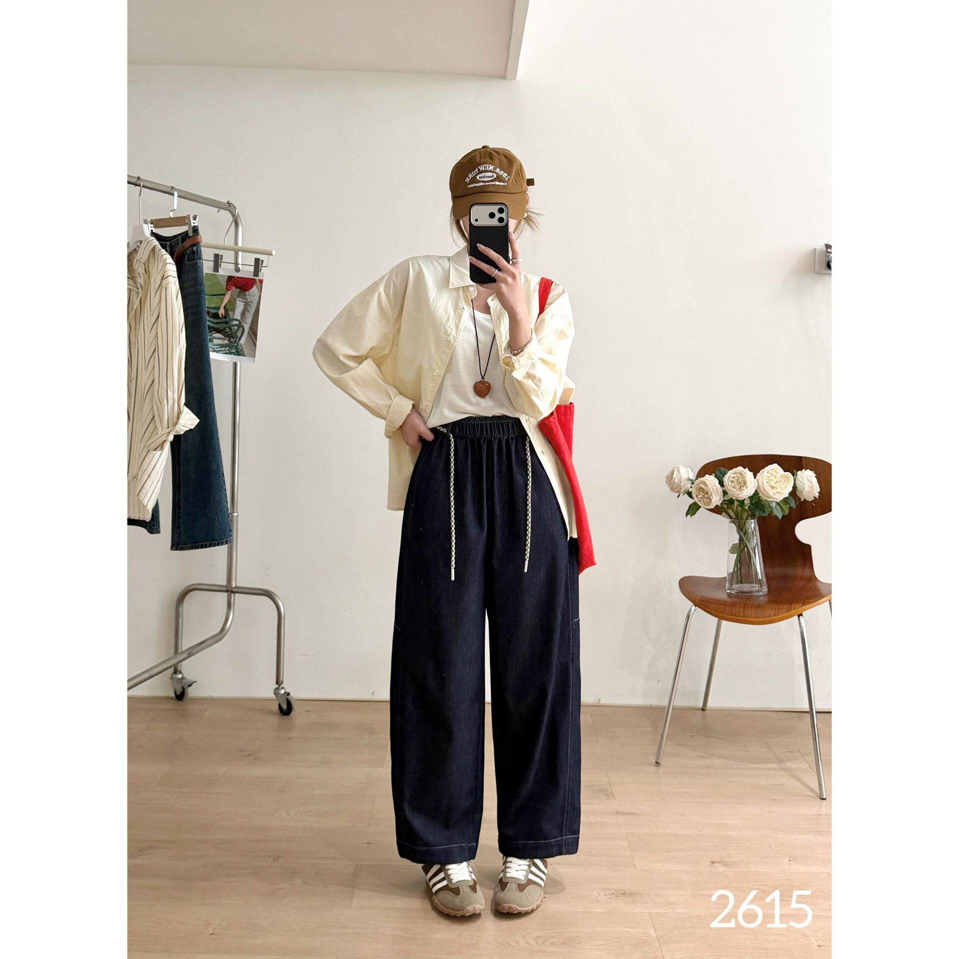 26年春款牛仔裤女宽松休闲韩版学院风哈伦松紧腰裤子亲肤新款裤子