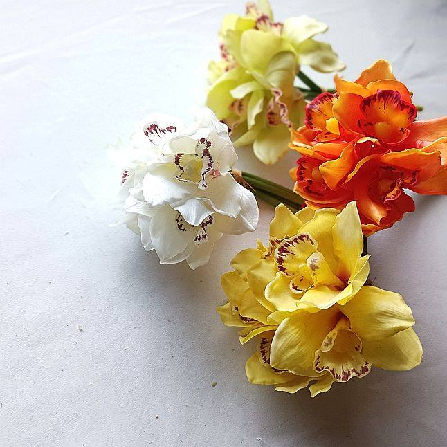 手感保湿高档出口仿真假花 白色小蕙兰现代简约客厅软装插花摆设,家居饰品,仿真花/假花,淘宝优惠券,粉丝福利购,淘宝优惠卷