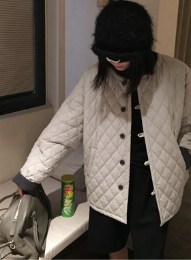 about moon2025秋冬韩系简约两面穿轻薄棉服外套女宽松时尚01724