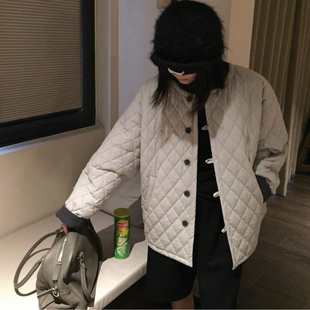 about 01724 moon2025秋冬韩系简约两面穿轻薄棉服外套女宽松时尚