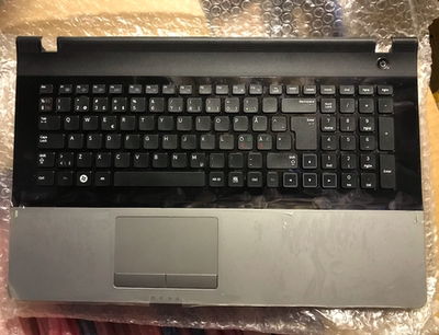 三星NP 300E5A 300E5C 305E5A 300E7A 305E7A笔记本键盘C壳301E5C