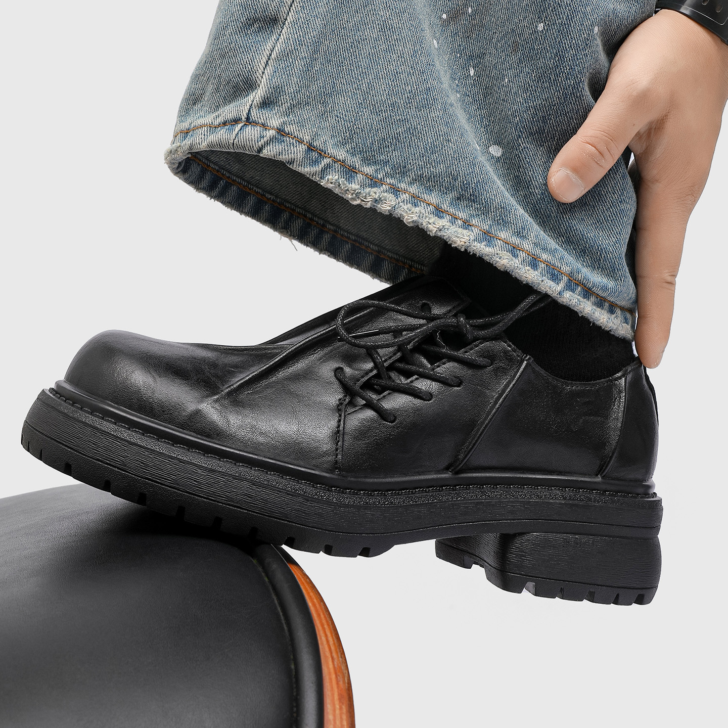 大头厚底皮鞋男2025新款真透气商务休闲皮鞋德比鞋低帮工装马丁鞋