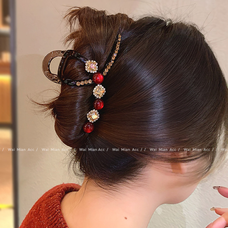 韩国香槟色方糖钻抓夹高端红色珠珠镶钻鲨鱼夹发量多盘发夹头饰女
