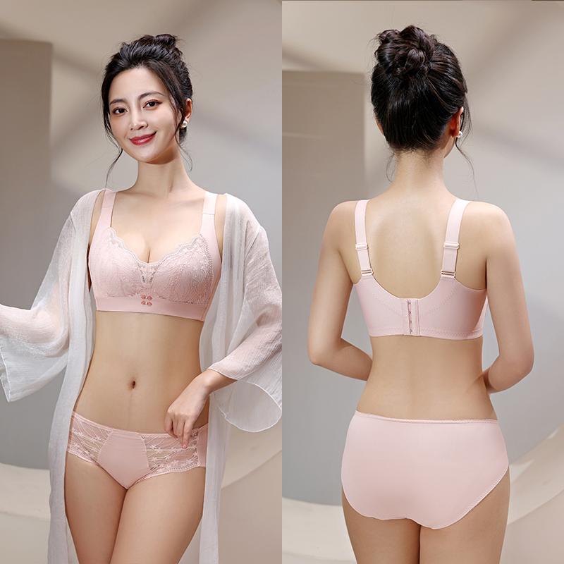 新款蕾丝大胸显小文胸