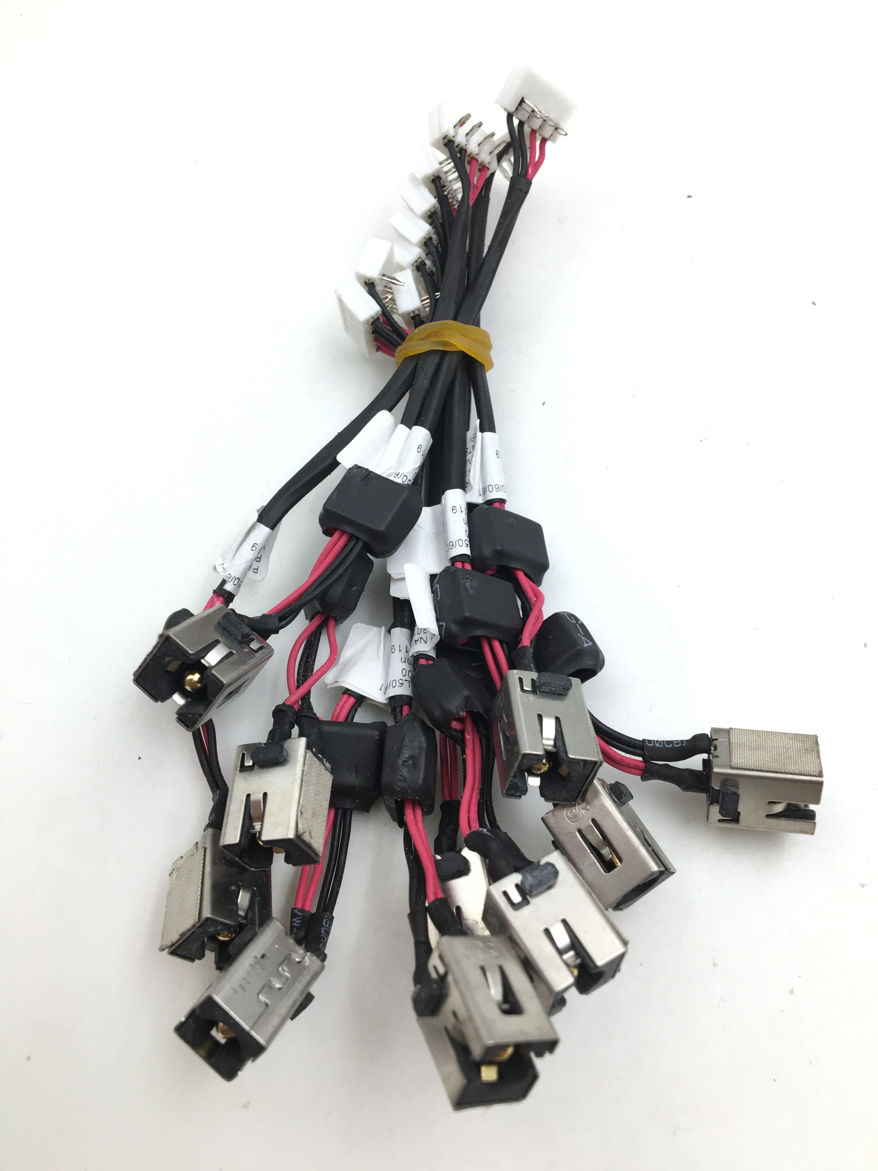 适用 于  东芝 Satellite C850 C855 电源线 电源头DC301009U00