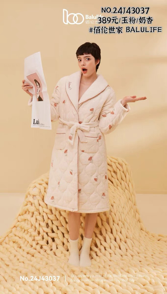 佰伦世家专柜正品女睡衣2024冬新款牛奶绒夹棉三层加厚睡袍家居服