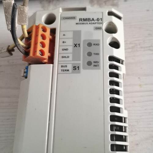 RMBA-01 ABB800 Modbus通讯适配卡议价维修