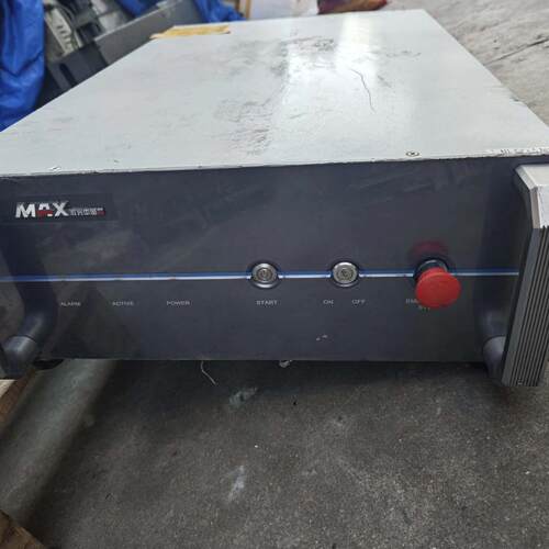 MFSC-1000W-BJW3.7 MAX激光器 工业光纤激光发生器议价维修