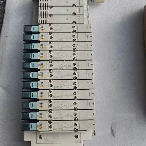 EX500-S103 SY5300-5UD1 阀组 气动工控自动化配件议价维修