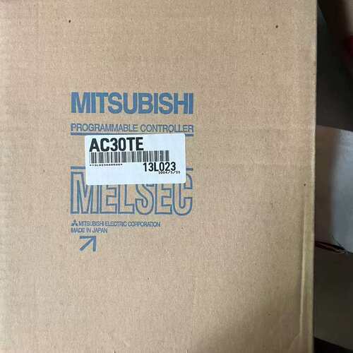 议价全新 PLC，型号AC30TE，来自日本