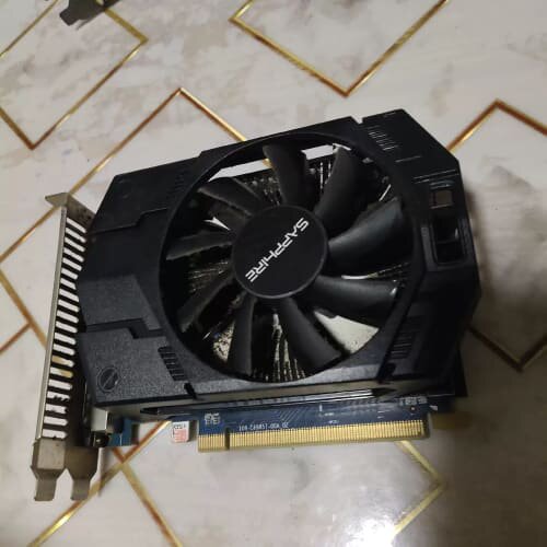 议价蓝宝石HD7770 1G DDR5白金版，功能正常使用，需要