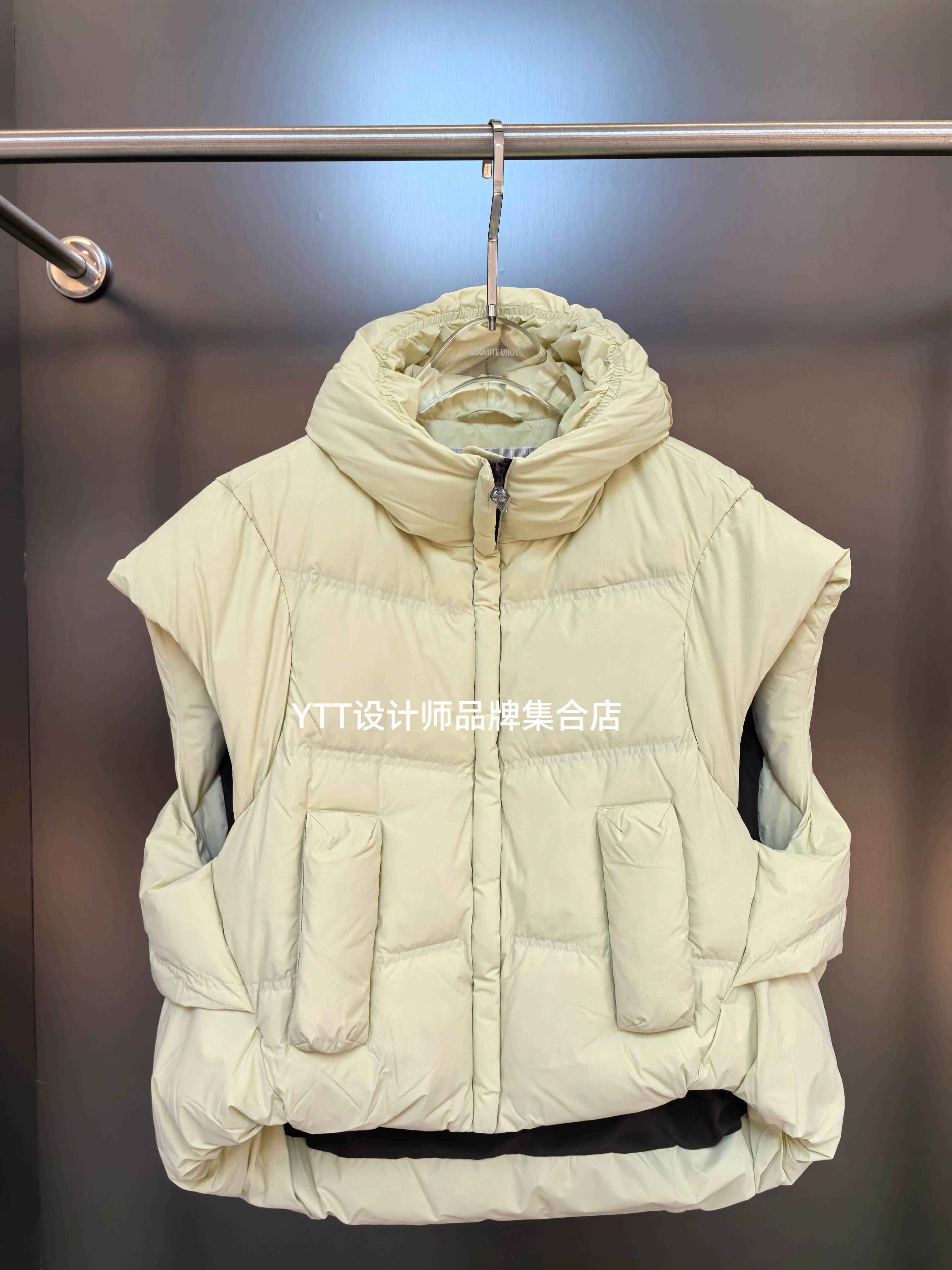 EOEZ鹅绒服2025冬季新款EZY7061羽绒马甲女短款立领背心鹅绒服