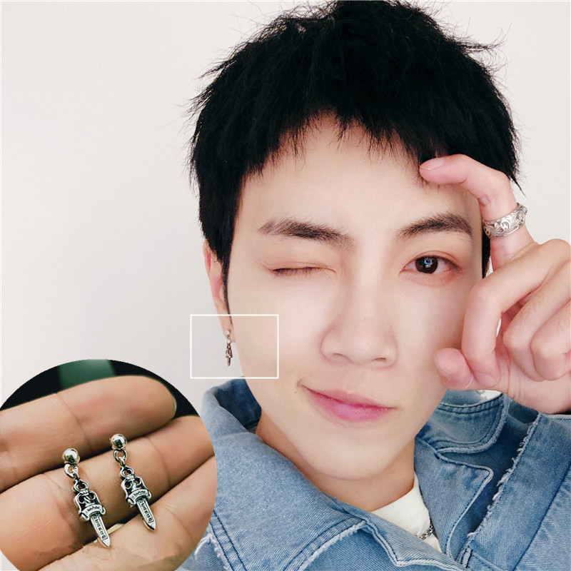 秦奋同款耳环小众十字架圣剑欧美