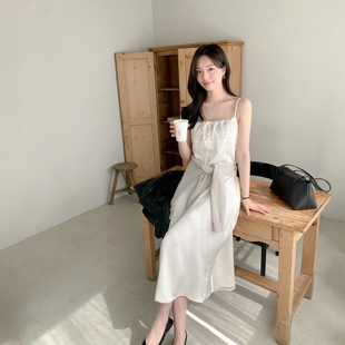 女2026年新春夏纯色吊带连衣裙 Haners家韩国代购 设计师款