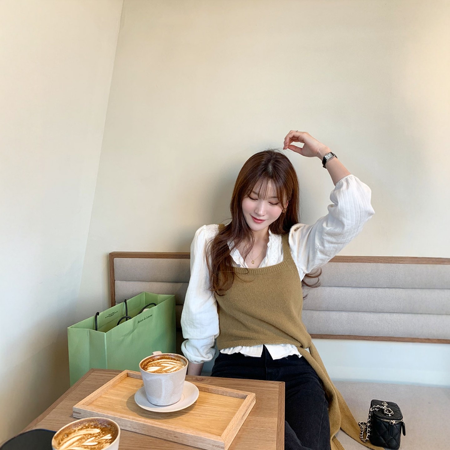 Haners家韩代购女时髦大气2026年新品吊带针织背心外穿吊带上衣,女装/女士精品,毛针织衫,淘宝优惠券,粉丝福利购,淘宝优惠卷