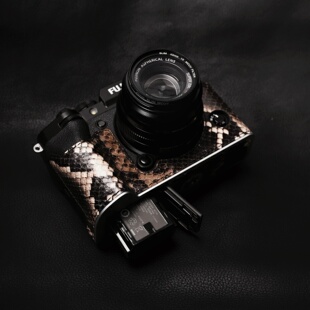 cam-in 富士XT5相机保护套X-T5相机包手工真皮蛇纹牛皮原创底座