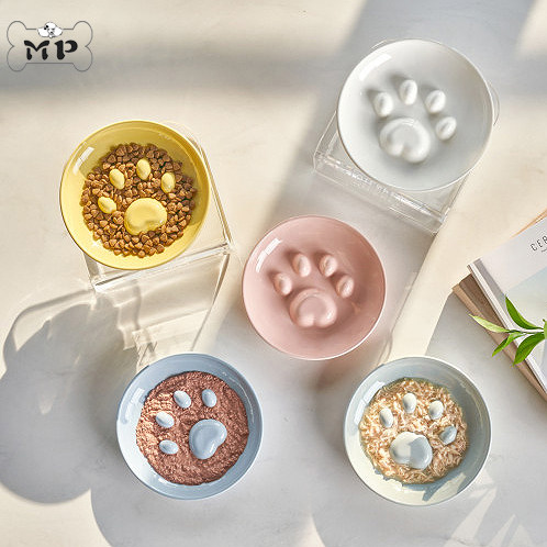 可爱脚掌设计健康饮食陶瓷碗餐桌