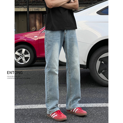 美式水洗浅蓝色微喇牛仔裤