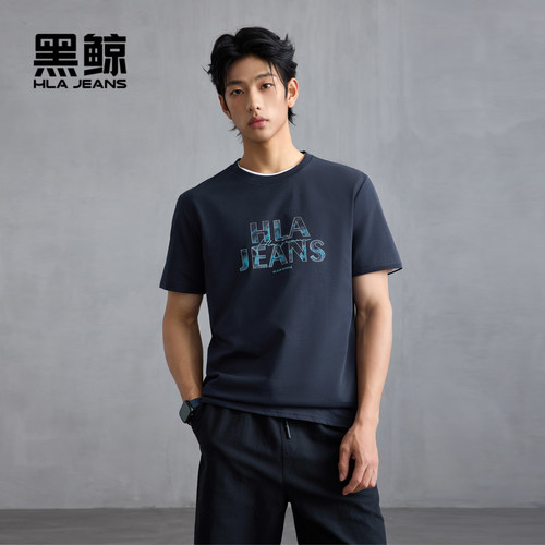 罗纹圆领 字母印花 合体版型