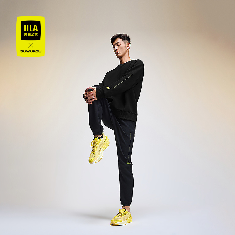 海澜之家圆领印花运动柔软卫衣