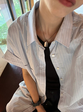 韩系清新蓝色条纹短袖衬衫