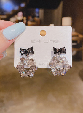 S925银针复古时尚黑色蝴蝶结耳钉韩国东大门彩钻气质几何百搭耳饰