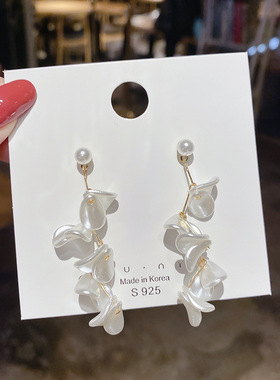 925银针白色花片耳环日韩网红夸张耳饰珍珠个性耳坠女耳钉