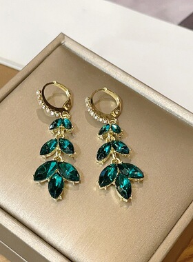 日韩气质超闪水晶绿色叶子耳扣轻奢小众高级感耳坠女设计新款耳饰
