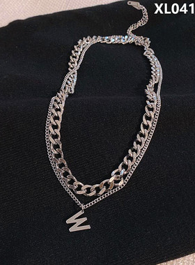 字母叠戴嘻哈风百搭钛钢短款项链
