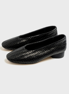 广州女鞋3CM（Q）/羊皮复古简约风爆款时尚百搭单鞋D25768