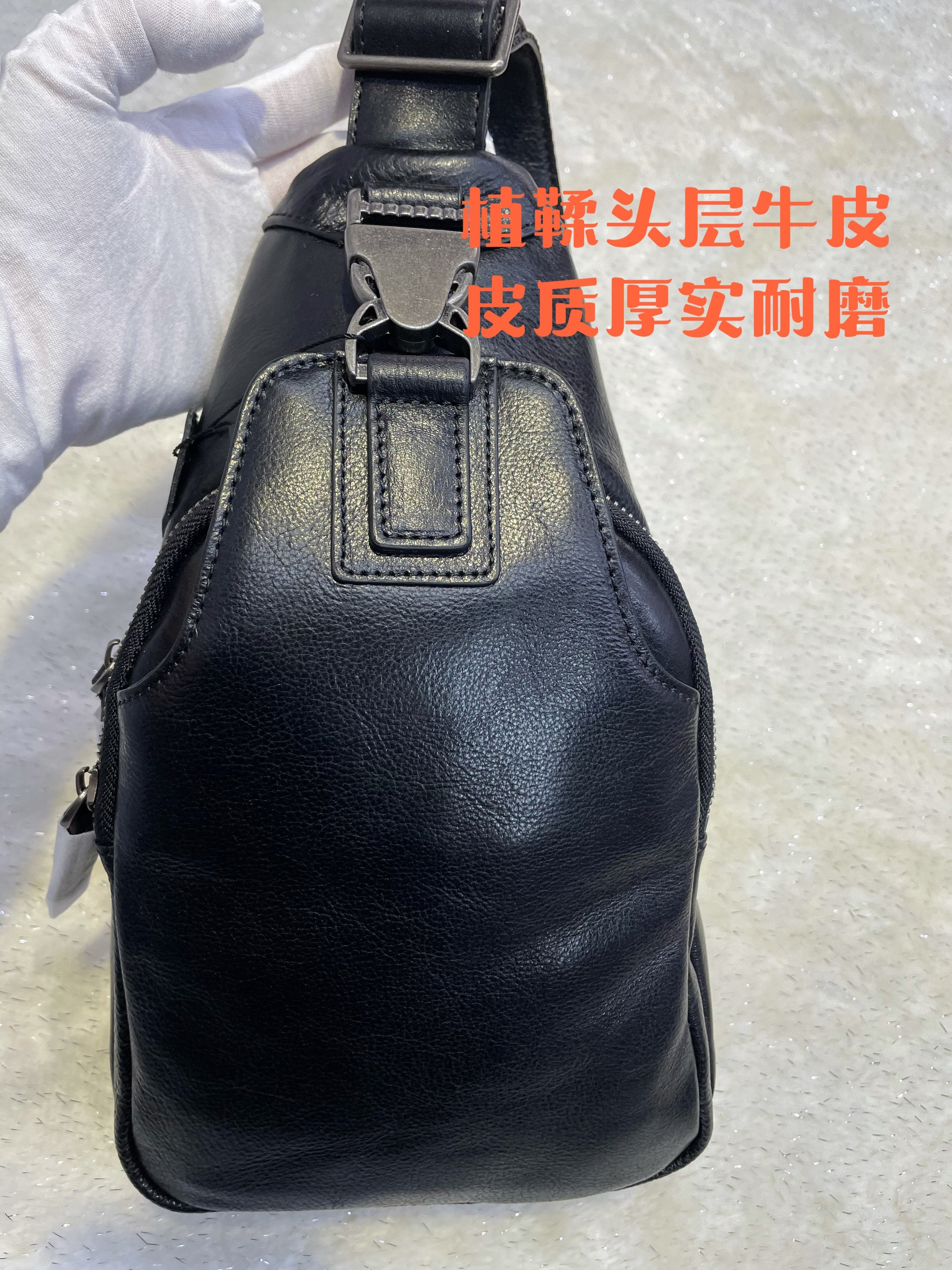 包邮新款头层牛皮斜挎胸包耐磨植鞣皮休闲男式胸包多隔层真皮胸包