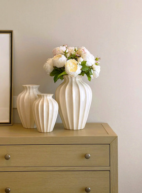 陶瓷花瓶贵妃瓶北欧风复古简约装饰品 客厅插花 干花摆件家居批发