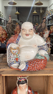 景德镇雕塑陶瓷袈裟布袋弥勒佛笑佛大肚弥勒佛像居家供奉摆件33CM