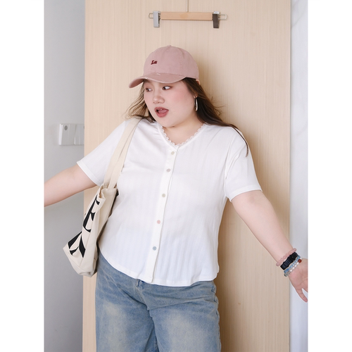 zooobaby05/16韩系简约v领蕾丝拼接短袖T恤女显瘦百搭上衣