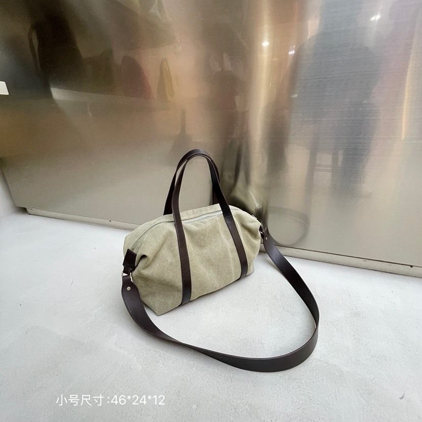 2025秋冬新品网红同款时尚百搭撞