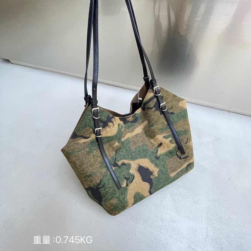 韩版简约海军帆布女包大容量迷彩手提包网红复古洗水单肩子母包潮