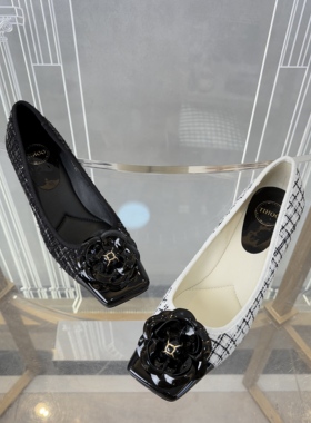 皇冠老店正品 SKP高奢品牌断码小香风山茶花粗跟单鞋   T37978