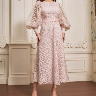 欧美站浪漫气质粉色暗纹灯笼袖设计少女风情大摆连衣裙收腰配腰带