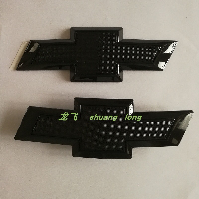 适用雪佛兰迈锐宝16-18款迈锐宝亮黑碳中网标车标后备箱尾门标志