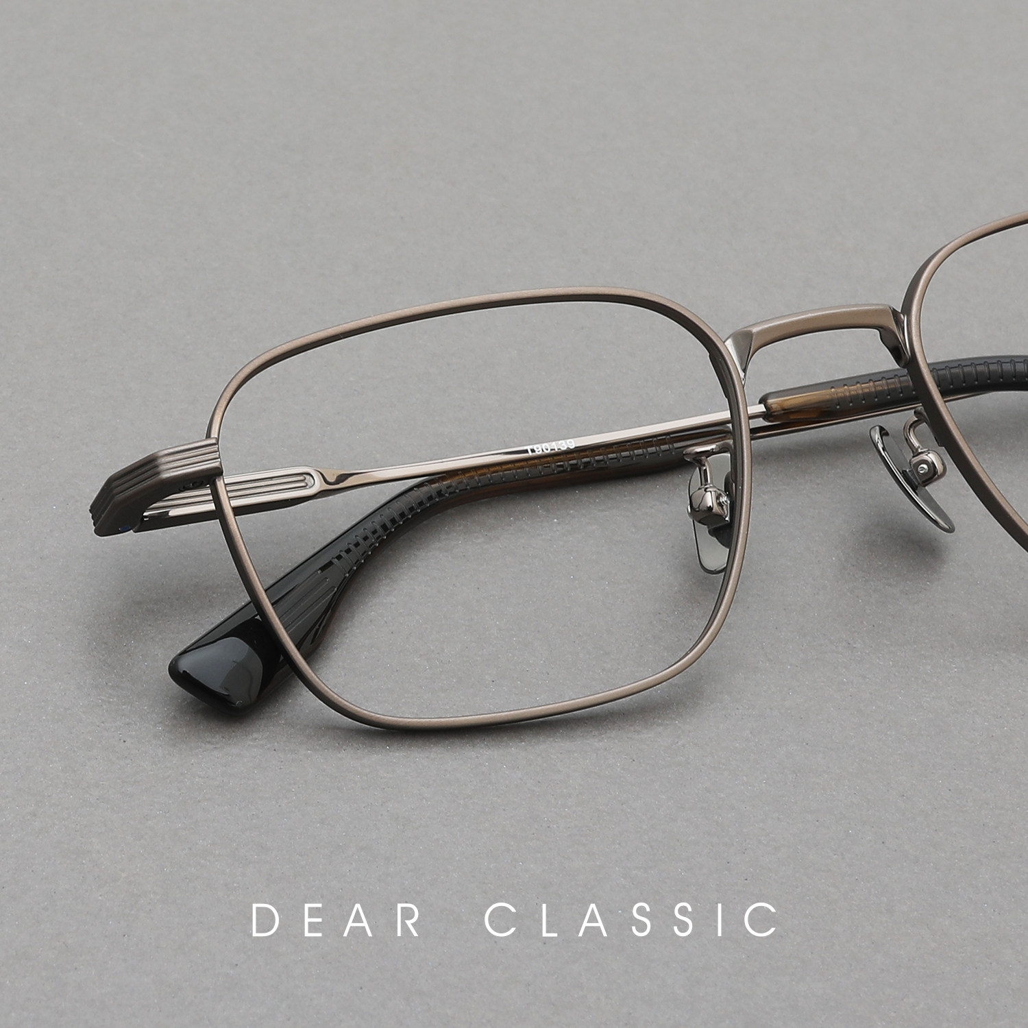 质感黧色 53片宽小众设计日本钛高档眼镜框近视眼镜架男款方形