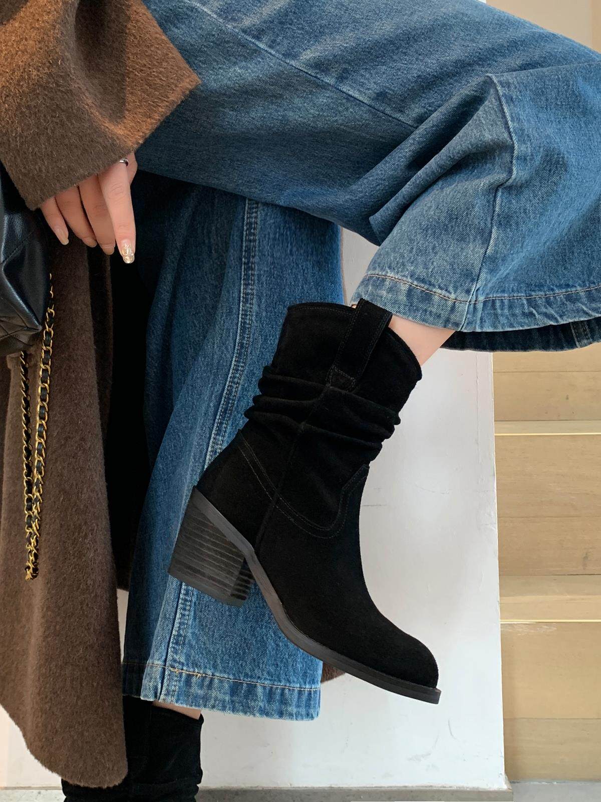 초원의 모험 신장 여행 짧은 부츠 여성용 뾰족한 발가락 두꺼운 뒤꿈치 서부 카우보이 부츠 V-슬롯 서리로 덥은 주름 더미 부츠